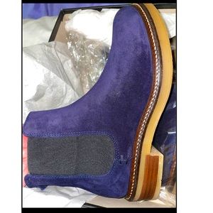 Barneys New York blue suede Italian boots S38/7US